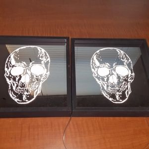 Halloween Decor LED Skull Light Up Mirror